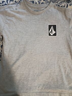 Volcom boy's Short-Sleeve Logo T-Shirt in Light Gray